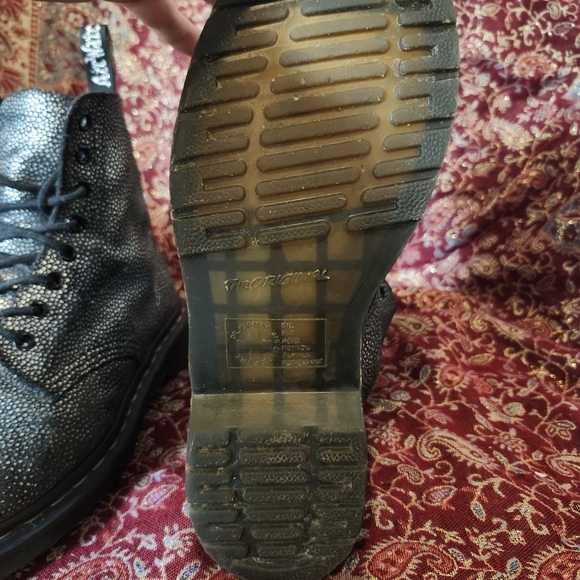 Doc Martens Metallic Pebbled 1460 Pascal Size 38 - Picture 6 of 8